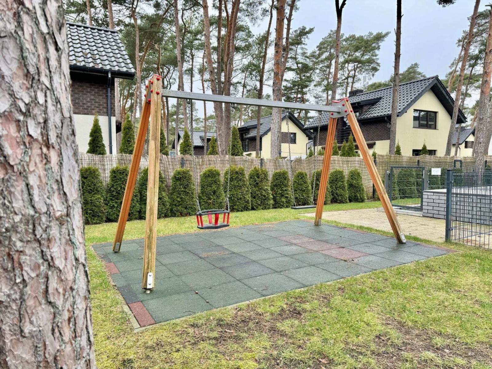 Prestige House Apartament - 2 Sypialnie Z Ogrodkiem I Basenem 波别罗沃 外观 照片